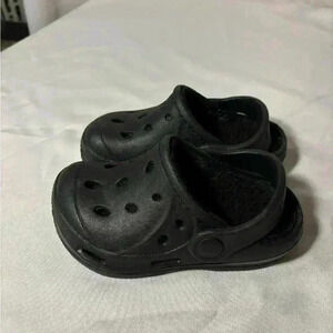 Boys size 8 STQ fleece lined garden clogs/shoes, #C128
